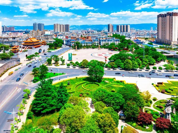 启远网  别扎堆曲靖了，来云南避暑，这些地方也很凉爽