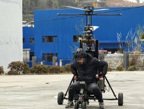 亿操盘 遇难网红“唐飞机”生前开飞机违规吗？律师：超轻型飞行器不需审批，但该类飞行器有严格定义